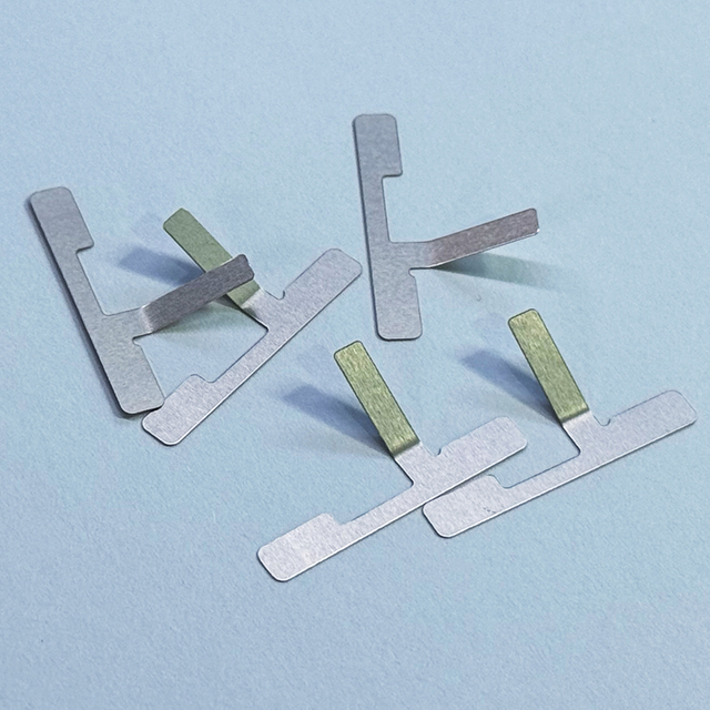 Изготовленная на заказ штамповка никелевого листа 99,99% для аккумуляторов